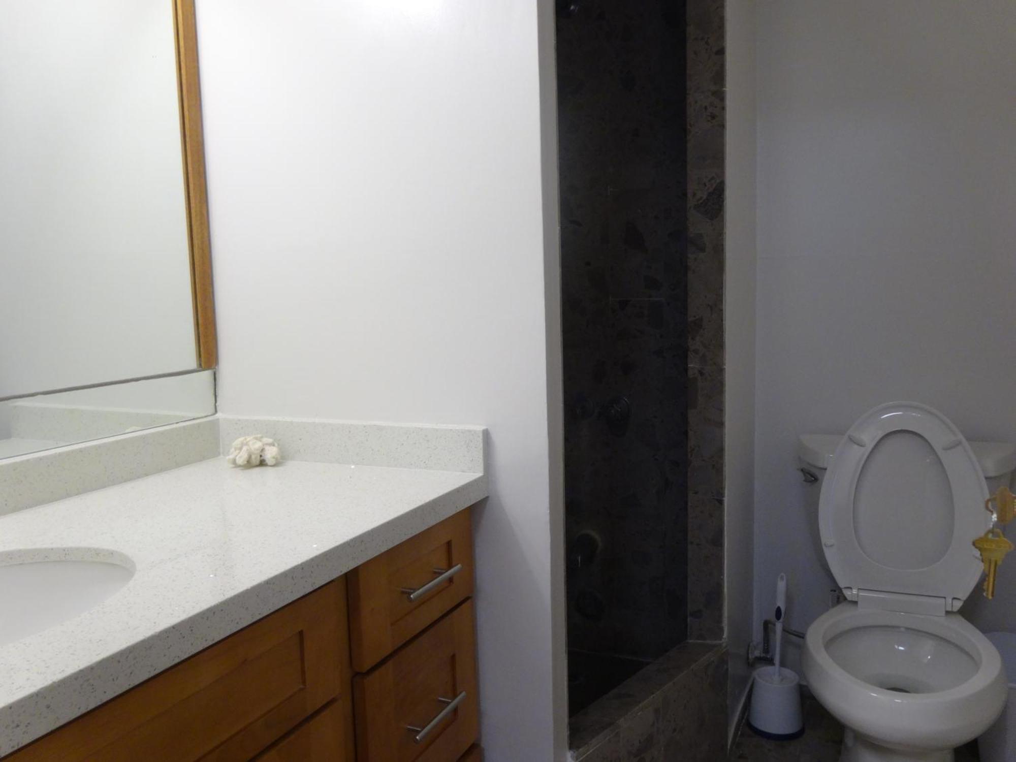 Waikiki Studio Steps To Beach-Mall Free Parking-Wifi Honolulu Bilik gambar