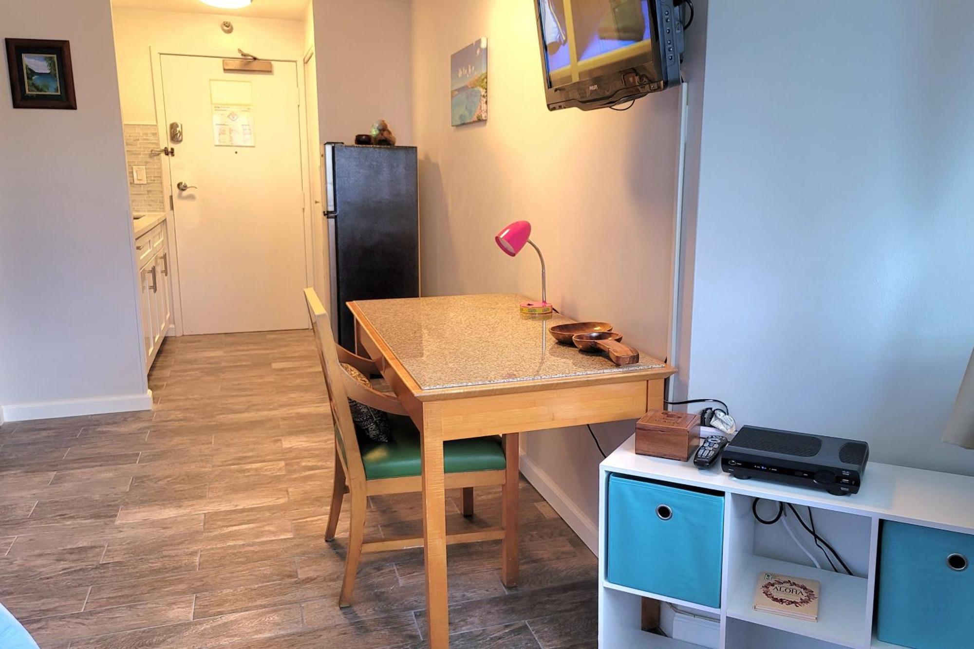 Waikiki Studio Steps To Beach-Mall Free Parking-Wifi Honolulu Bilik gambar